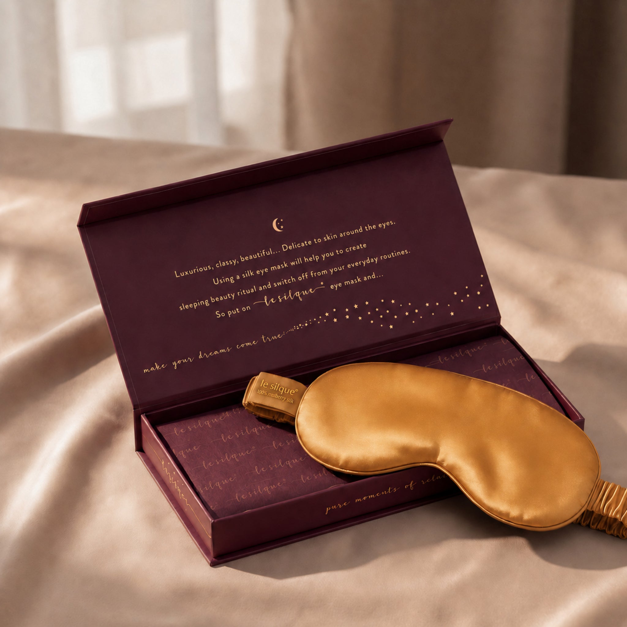 Silk Sleep Eye Mask – GOLD | LE SILQUE
