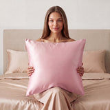Jedwabna poszewka na poduszkę 50x50 SUGAR PINK – 100% jedwab | LE SILQUE
