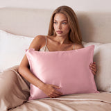 Jedwabna poszewka na poduszkę 50x50 SUGAR PINK – 100% jedwab | LE SILQUE