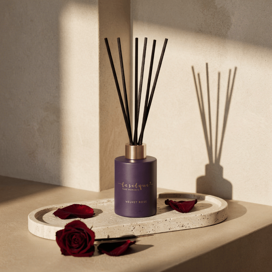 Dyfuzor zapachowy z patyczkami VELVET ROSE 120 ml | LE SILQUE